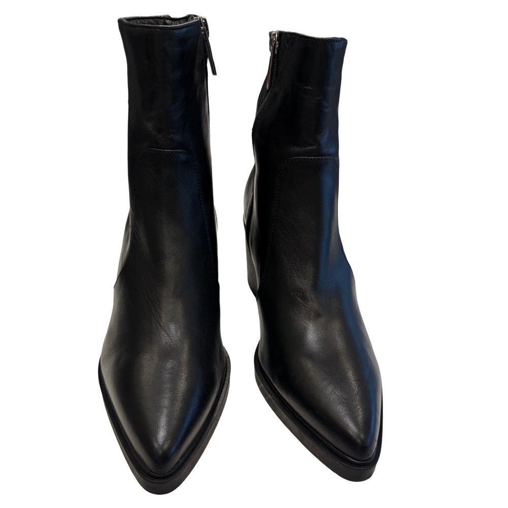 Aquatalia Women’s Black Leather Ankle Boots Weather Proof Side Zip Sz 9.5 NEW